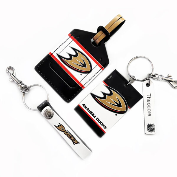 Anaheim Ducks Leather Three-Piece Gift Pack with Personalized Keychain
