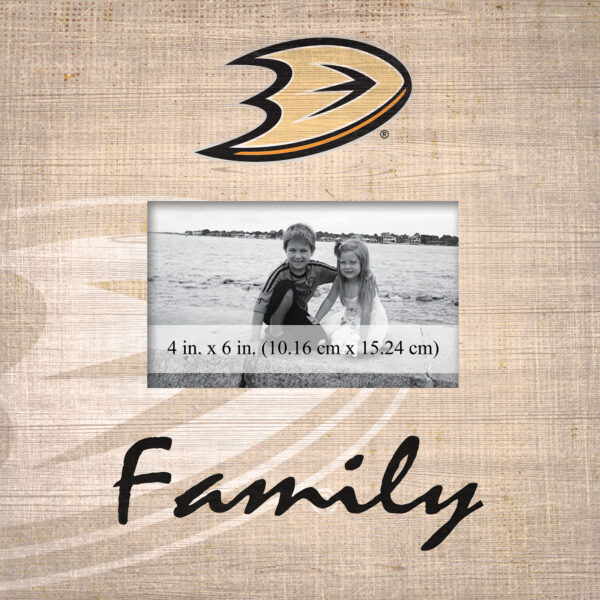 Anaheim Ducks 10'' x 10'' Burlap Pattern Frame