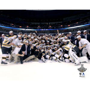 Boston Bruins v Vancouver Canucks - Game Seven