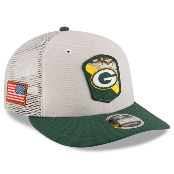 Men's New Era  Stone/Green Green Bay Packers 2023 Salute To Service Low Profile 9FIFTY Snapback Hat - Image 7