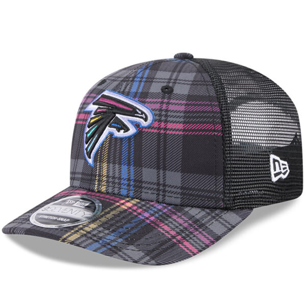 Men's New Era Black Atlanta Falcons 2024 NFL Crucial Catch Plaid 9SEVENTY Trucker Snapback Hat - Image 9