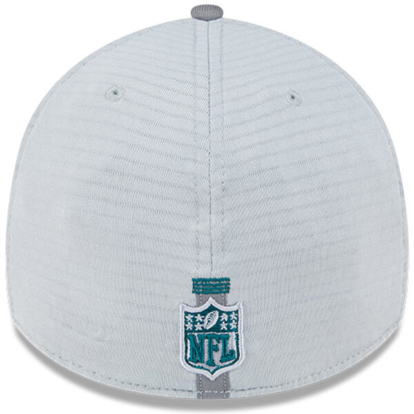Men's New Era Gray Philadelphia Eagles 2024 NFL Training Camp 39THIRTY Flex Hat - Image 10