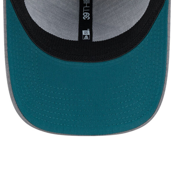 Men's New Era Gray Philadelphia Eagles 2024 NFL Training Camp 39THIRTY Flex Hat - Image 11