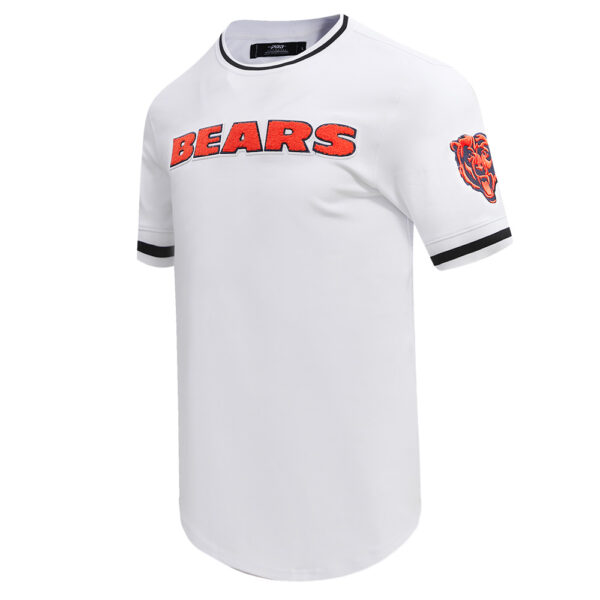 Men's Pro Standard  White Chicago Bears Classic Chenille Double Knit T-Shirt - Image 9