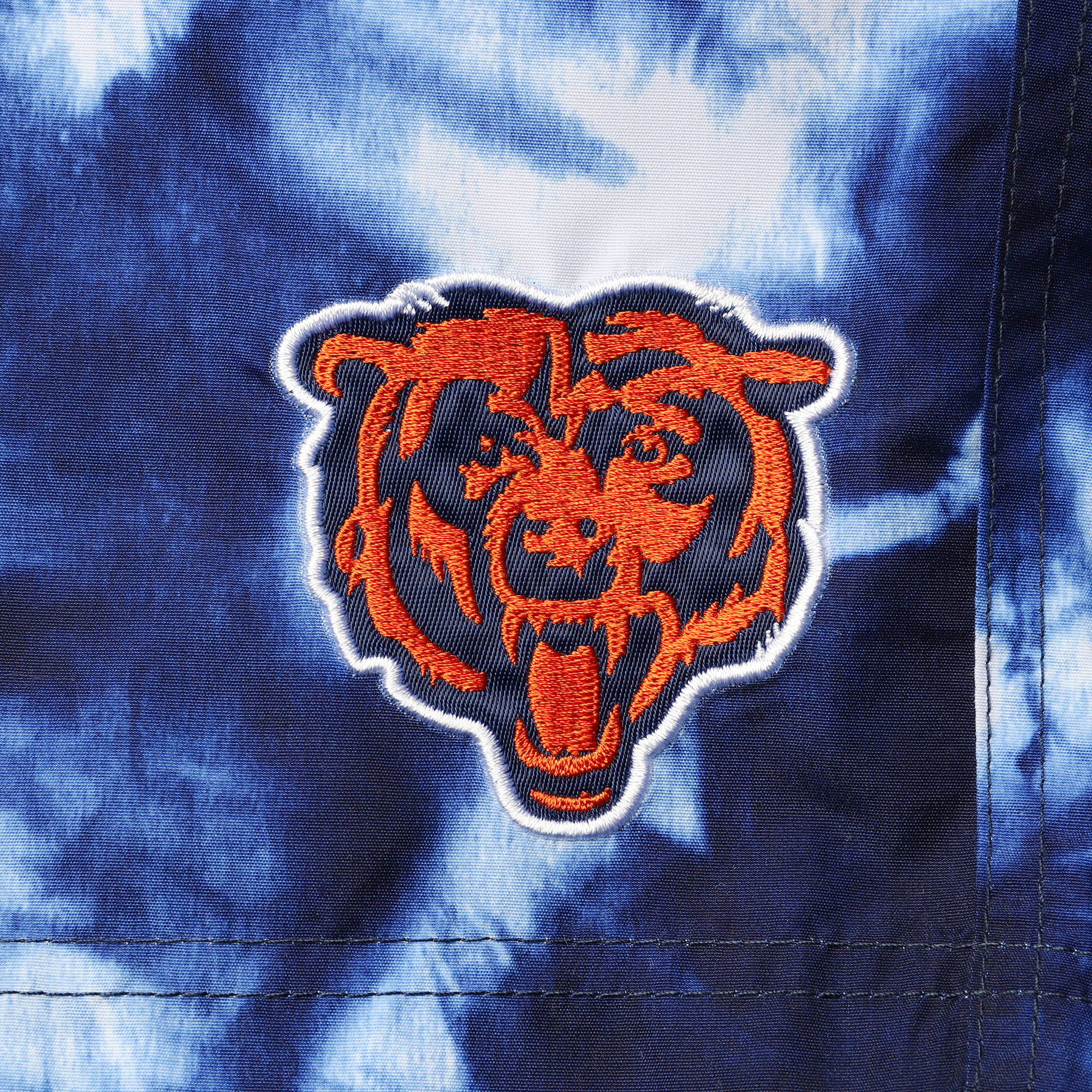 Men's G-III Sports by Carl Banks Navy Chicago Bears Splash Volley Swim Shorts - Image 4