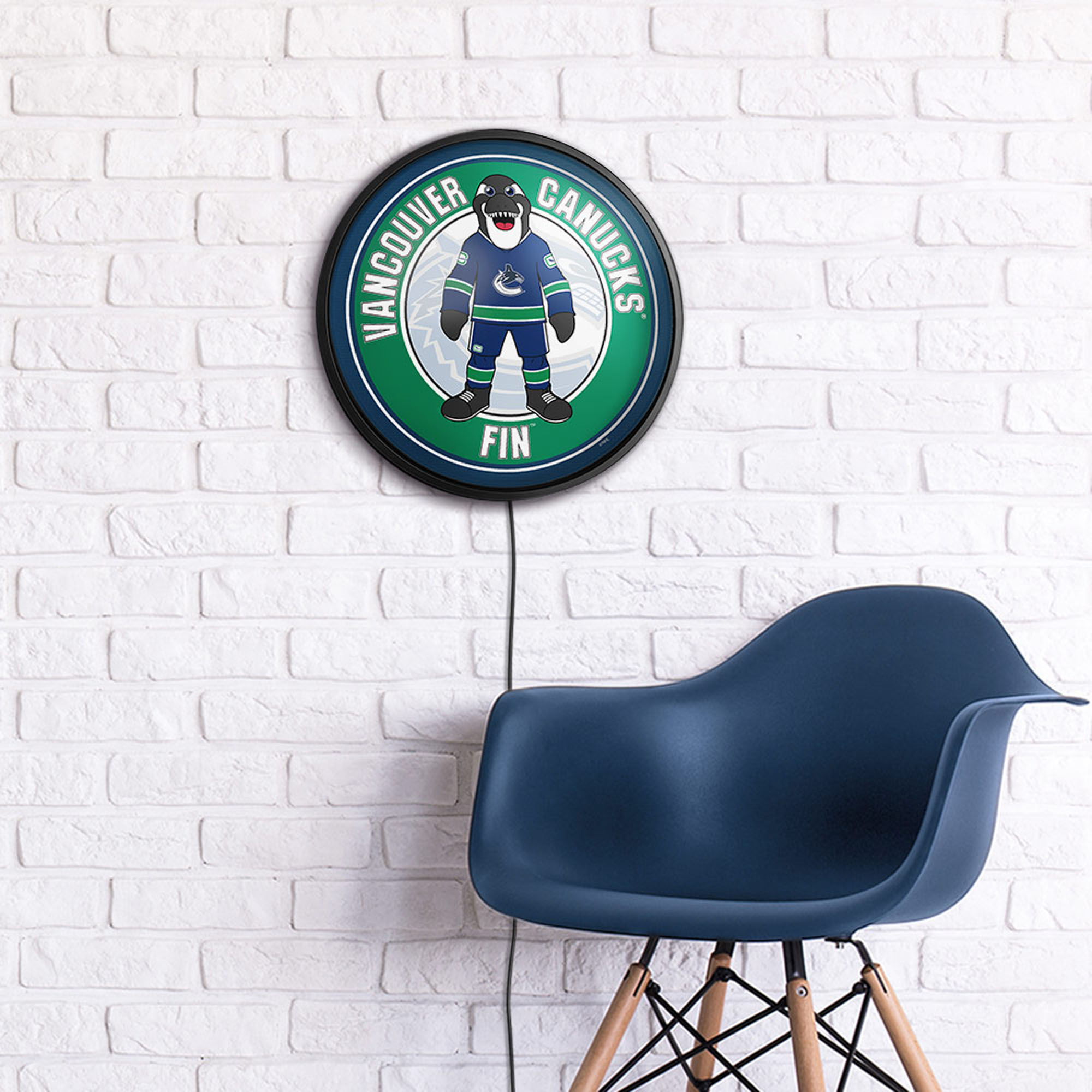 Vancouver Canucks Mascot 18'' Round Slimline Illuminated Wall Sign - Image 6