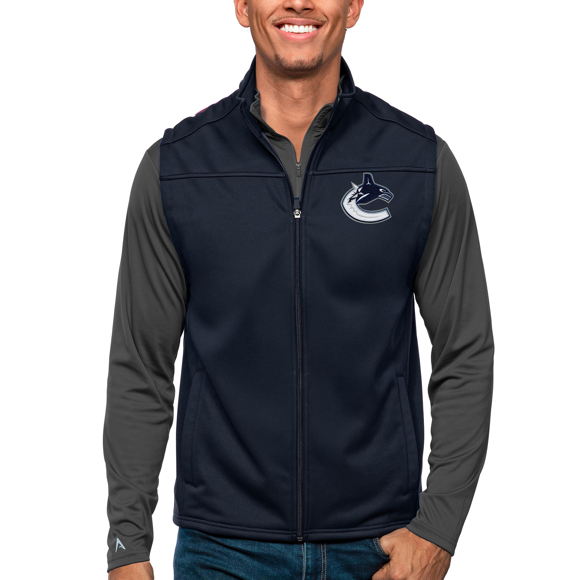Men's Antigua Navy Vancouver Canucks Links Full-Zip Golf Vest