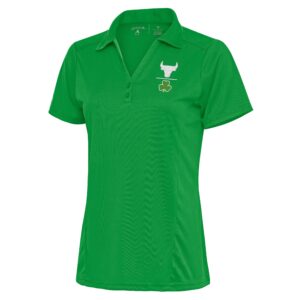 Women's Antigua  Kelly Green Chicago Bulls Shamrock Tribute Polo