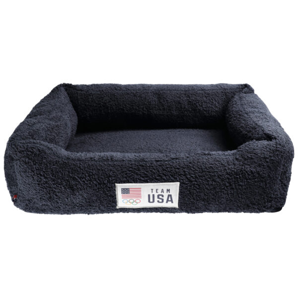 Barefoot Dreams Team USA CozyChic Medium Pet Bed