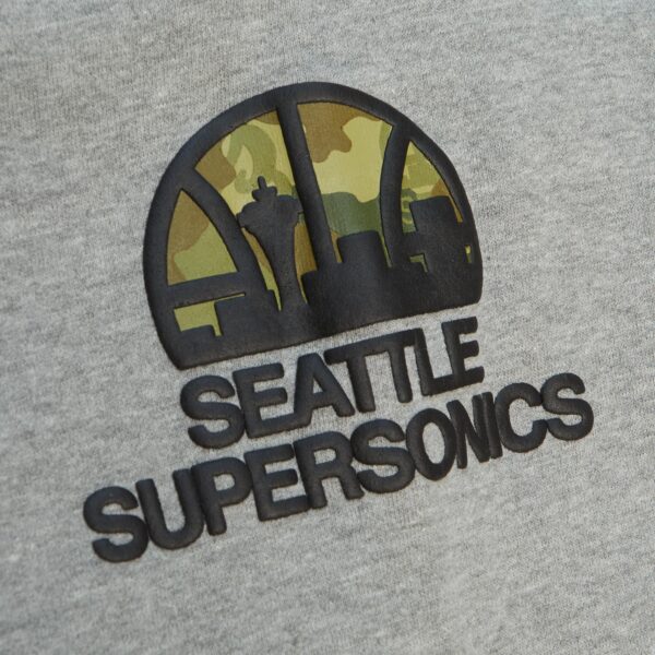 Men's Mitchell & Ness  Heather Gray Seattle SuperSonics Ghost Green Camo Sweatpants - Image 5