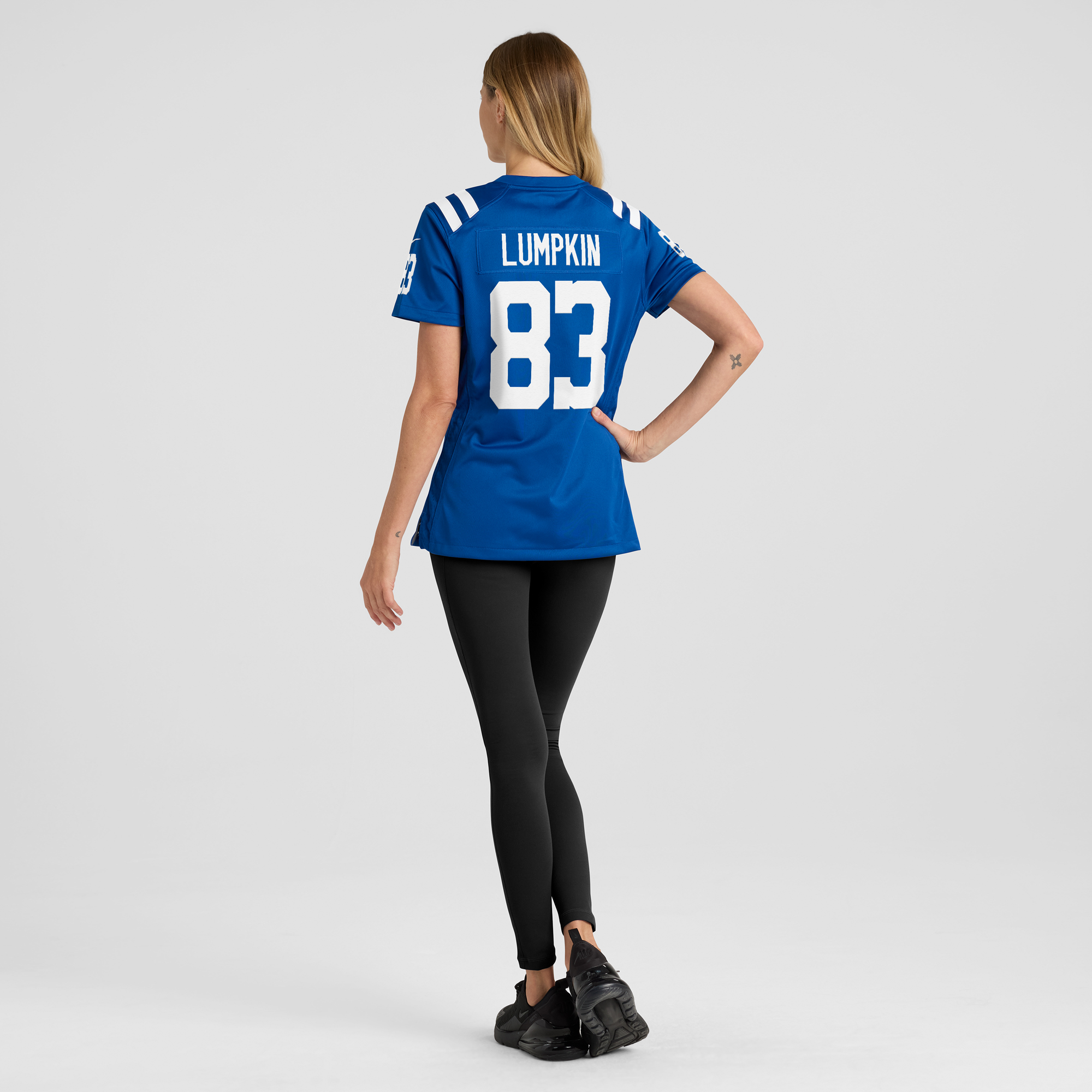 Women's 5th & Ocean by New Era Charcoal Oakland Athletics Reverse Scoop Neck T-Shirt - Image 6