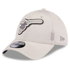 Men's New Era  Cream San Diego Padres 2024 Clubhouse 39THIRTY Flex Fit Hat