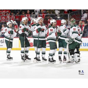 Minnesota Wild Unsigned 2019-20 Team Celebration Photo