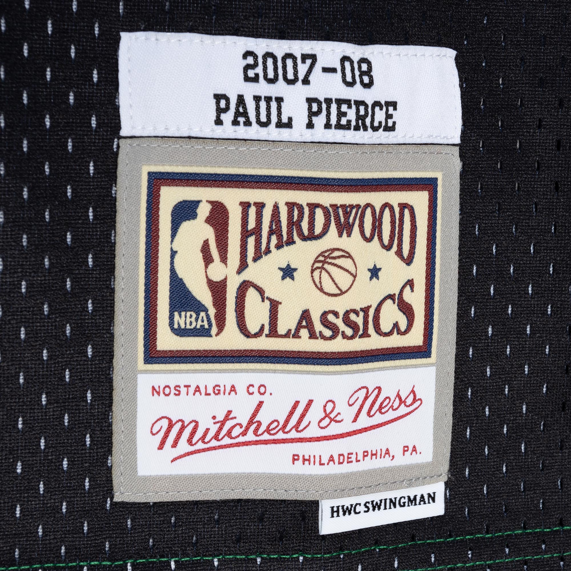 Men's Mitchell & Ness Paul Pierce Black/Kelly Green Boston Celtics Hardwood Classics 2007/08 Split Swingman Jersey - Image 5