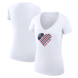 Women's G-III 4Her by Carl Banks White New England Patriots Heart Graphic V-Neck Fitted T-Shirt