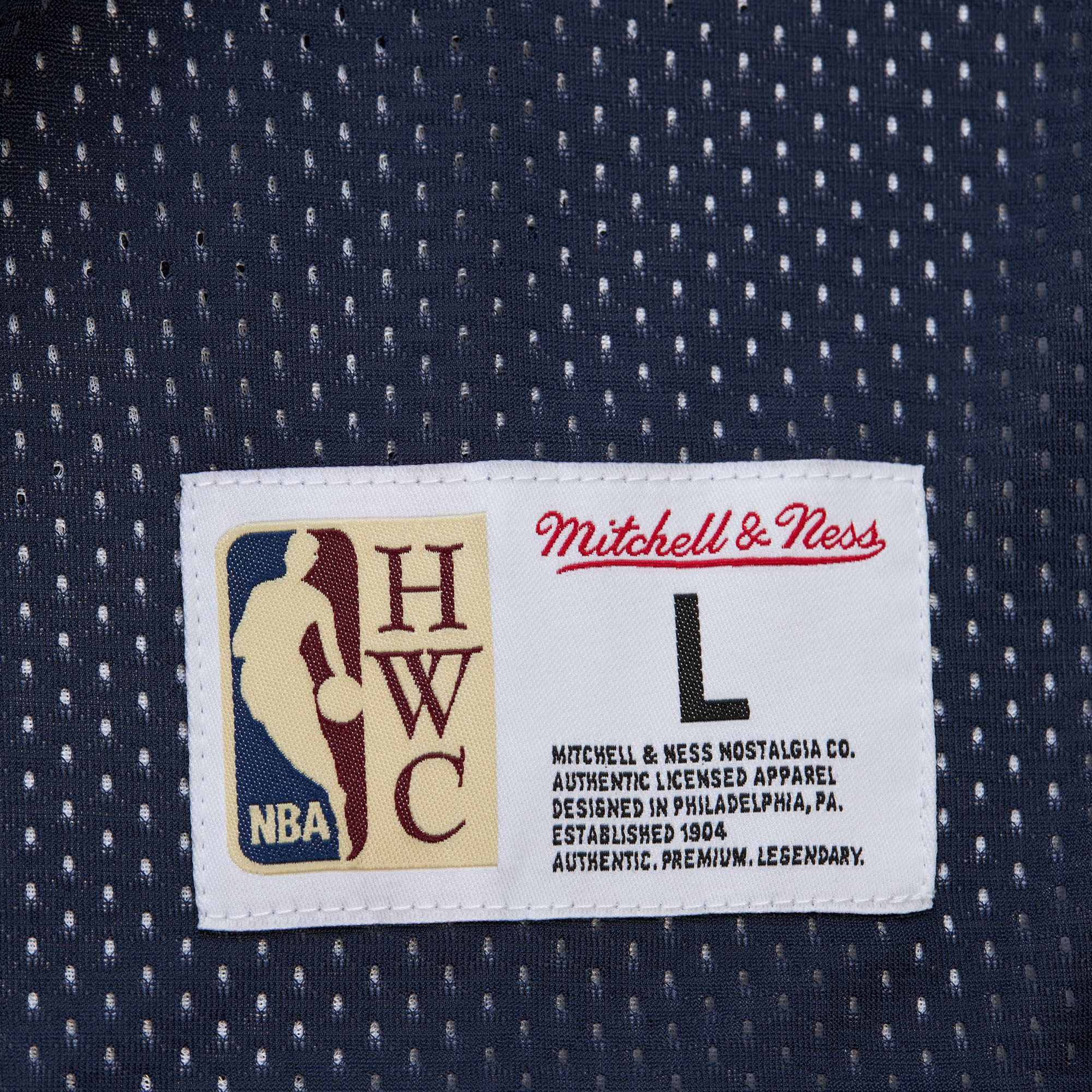 Men's Mitchell & Ness Navy/White Dallas Mavericks Hardwood Classics Reversible Mesh Practice Jersey - Image 8