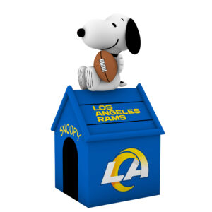 Los Angeles Rams Inflatable Snoopy Doghouse