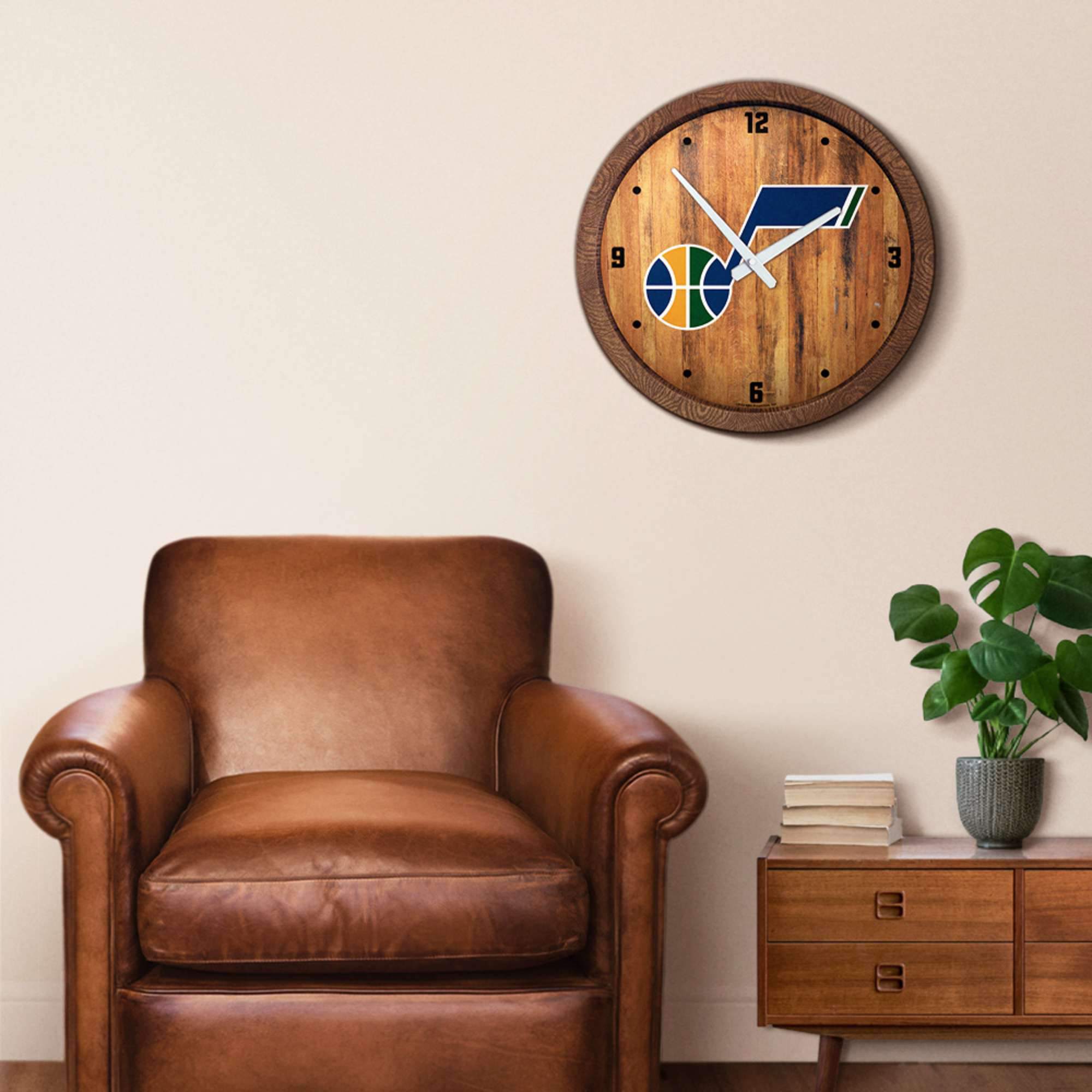 Utah Jazz 20.25" Faux Barrel Top Clock - Image 6