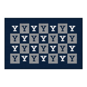 Yale Bulldogs 30'' x 46'' Checkerboard Floor Mat
