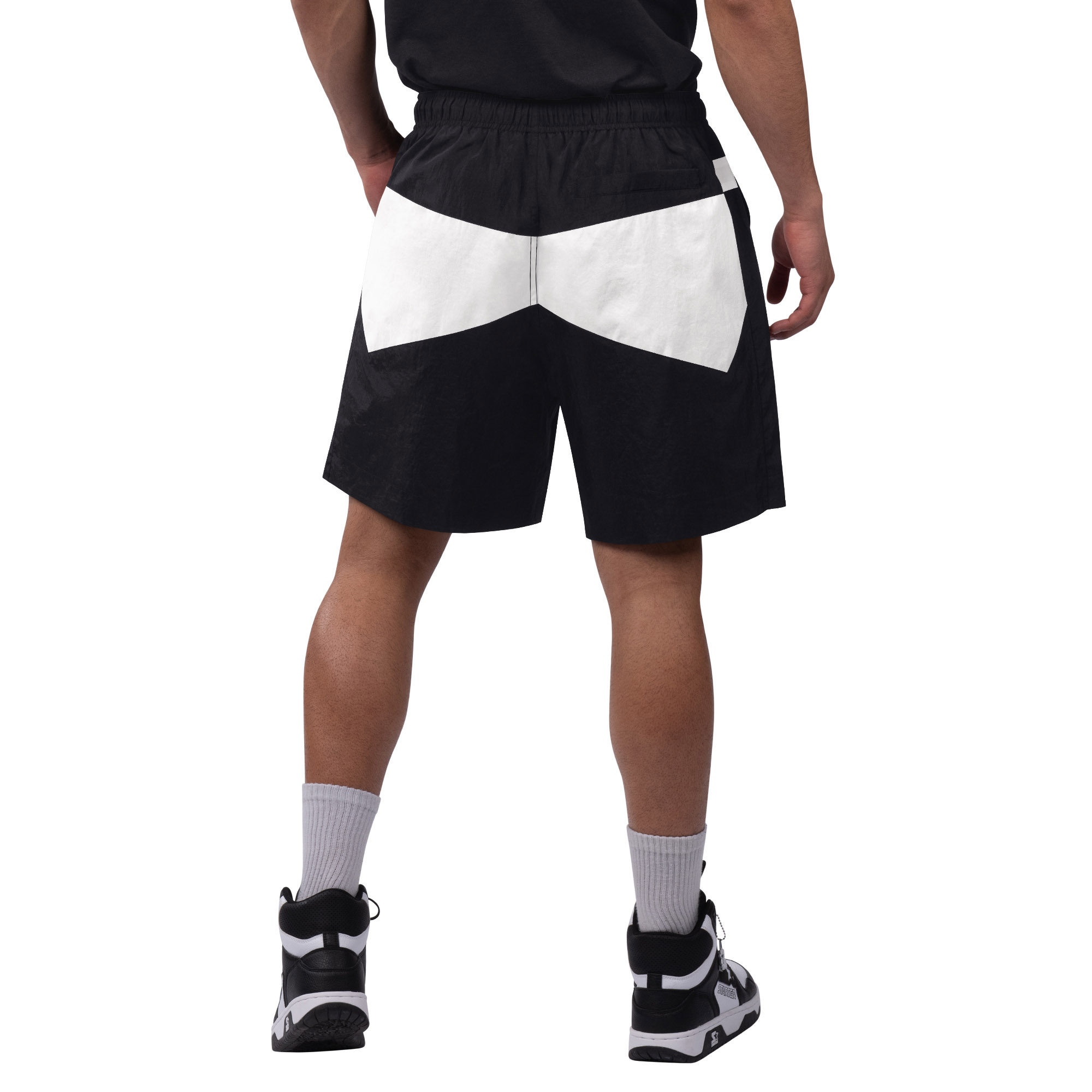 Men's Starter x NHL Black Ice Black/White Boston Bruins Linechange Shorts - Image 4