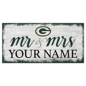 Green Bay Packers 6" x 12" Personalized Mr. & Mrs. Script Sign