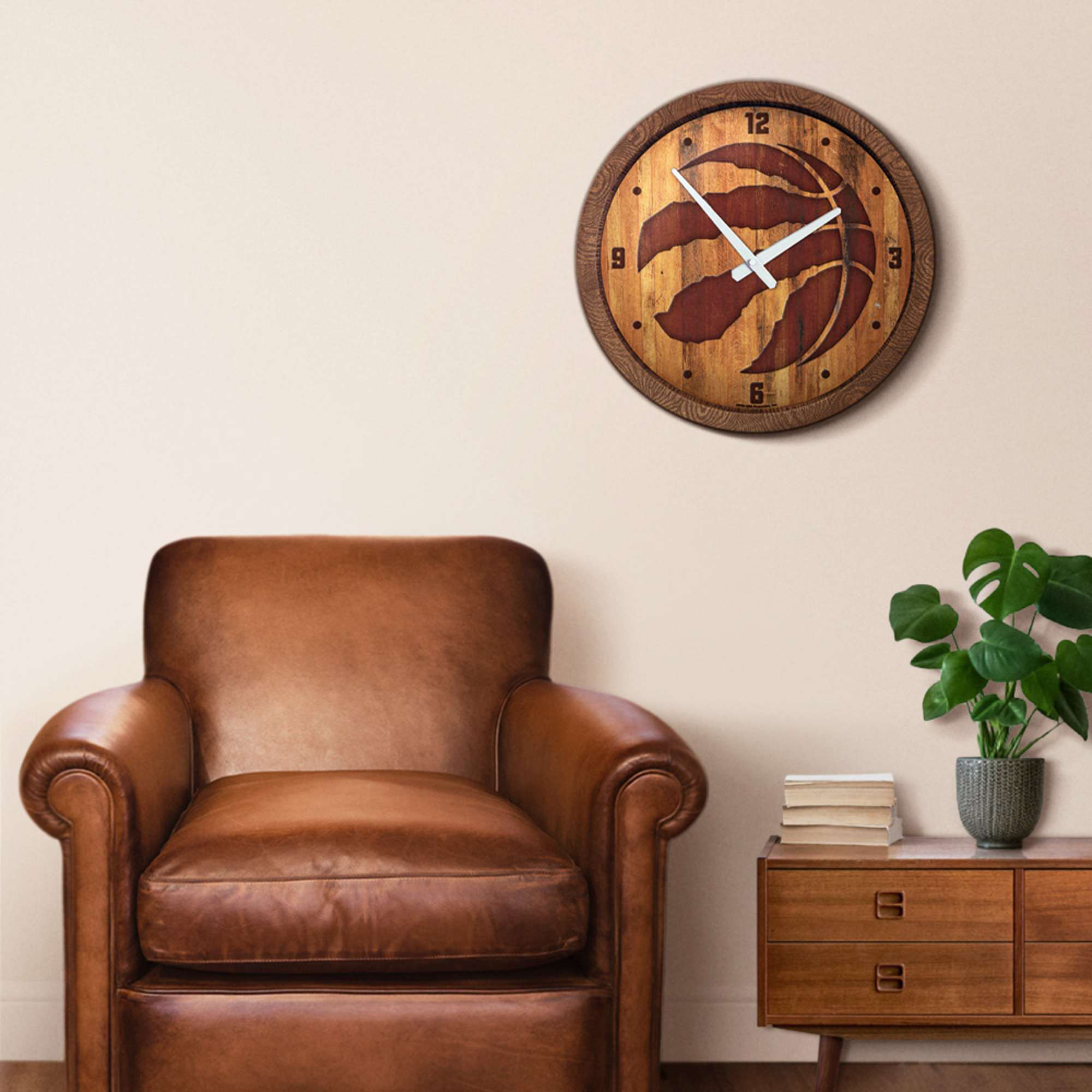 Toronto Raptors 20.25" Faux Barrel Top Clock - Image 15