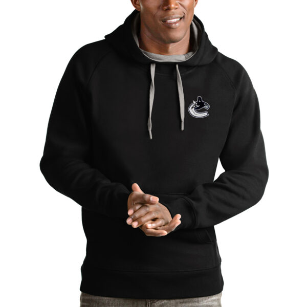 Men's Antigua Black Vancouver Canucks Victory Pullover Hoodie