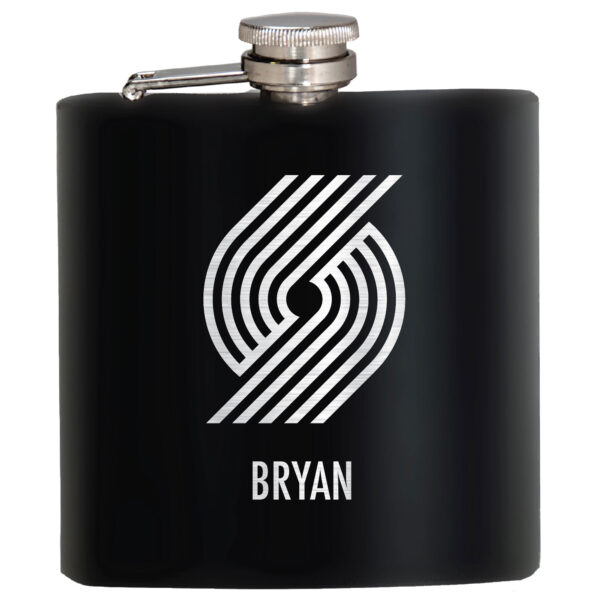 Black Portland Trail Blazers 6oz. Personalized Stealth Hip Flask - Image 4