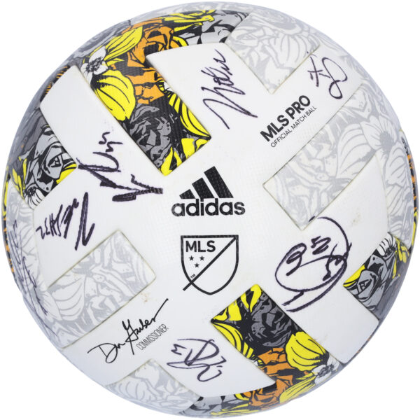 New York City FC Autographed Match-Used Soccer Ball from the 2022 MLS Season with 12 Signatures - BA88061